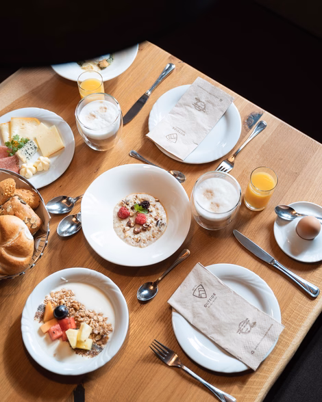 Brunch für zwei mit Latte Macchiato
