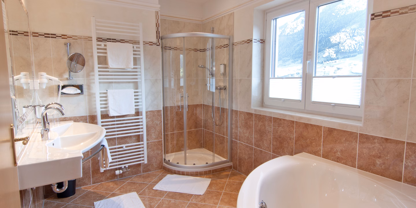 Badezimmer Outside Suite